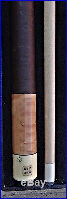 1984 to 1990 Vintage McDermott D1 pool cue and case