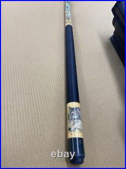 1988 Vintage McDermott Wolf Pool Cue Stick / Great Condition