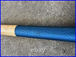 Beautiful Vintage McDermott Pool Cue With Case