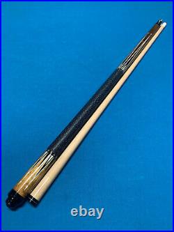 Brand New McDermott Pool Cue with Accessories Billiards Stick Free Case