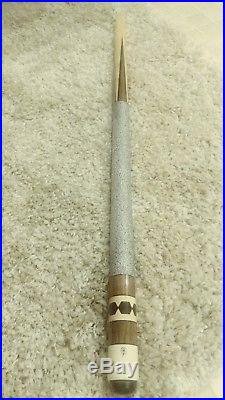 Broken D-11 McDermott pool cue with good clean shaft and butt cap