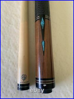 Dale Perry pool cue with McDermott i3 shaft, & a case