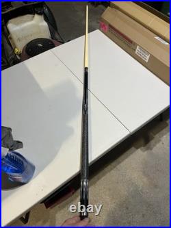 Element F2 Dual Fiber Core Technology 2-Piece 18oz 58 McDermott Pool Cue