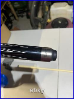 Element F2 Dual Fiber Core Technology 2-Piece 18oz 58 McDermott Pool Cue