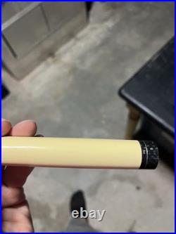 Element F2 Dual Fiber Core Technology 2-Piece 18oz 58 McDermott Pool Cue