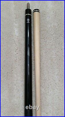 IN STOCK, New McDermott Lucky L12 Pool Cue, FREE Priority Shipping (Black)