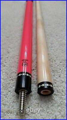 IN STOCK, New McDermott Lucky L13 Pool Cue, FREE McDermott Logo Felt Case (Pink)