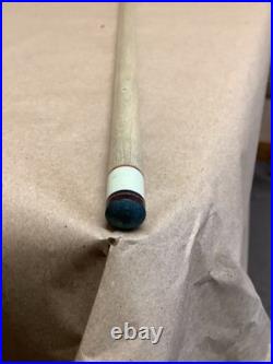 MCDERMOTT G439 POOL CUE with soft case (G29004022)