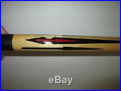 McDERMOTT POOL CUE VINTAGE E-K5 with CARRYING CASE