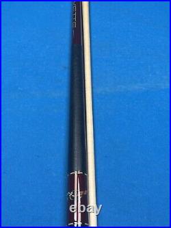 McDermott 2003 Corvette CV50 Pool Cue Stick With Matching Corvette Case