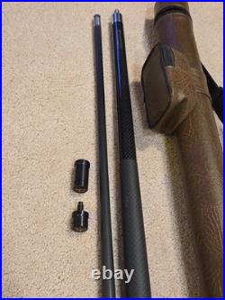 McDermott Advanced Graphite Technology with Titanium 20oz 58 2PC Pool Cue H. Case
