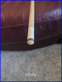 McDermott C4 pool cue
