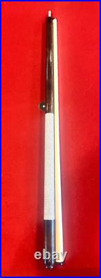 McDermott Cue Stick unique design Postal Insurance Required-description