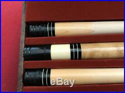 McDermott D-19 Pool Cue Rare Original D-19 Series Cue with 2 Matching Shafts