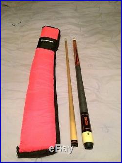 McDermott D18 pool cue withcase