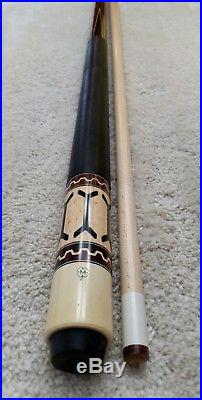 McDermott D20 Pool Cue, Leather, Original Condition, Vintage D-Series 1984-1990