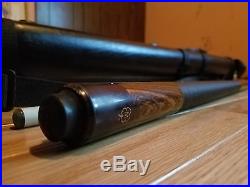 McDermott E-F3 Classic Retired Pool Cue and Action double Cue Bag