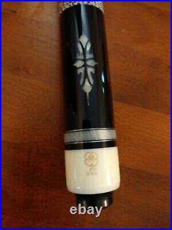 McDermott G 323A -19 oz Pool Cue G-core Shaft withHard Case, Black & Pearl Inlays