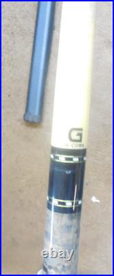 McDermott G-Series G302 18oz Pool Billiard Cue with G-Core shaft with Case McDermott G-Series G302 18oz Pool Billiard Cue with G-Core shaft with Case