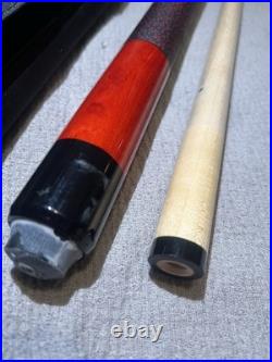 McDermott G-Series pool cue With Case