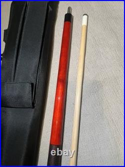 McDermott G-Series pool cue With Case