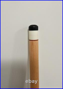 McDermott G230 Pool Cue with G-Core, Wrapless, With Case. Purple