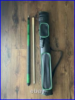 McDermott GS05 Pool Cue with Hard Case