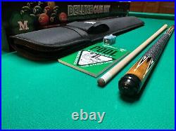 McDermott KIT3 Deluxe Pool Cue Kit withCase