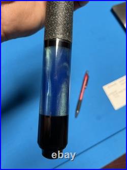 McDermott M44D Ice Blue Pool Cue With Jacoby Edge Hybrid Second 12.64mm Everest
