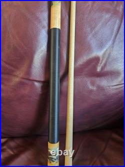 McDermott Panther pool cue