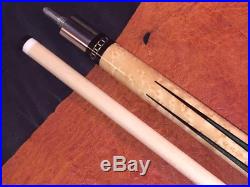 McDermott Pool Cue. 2015 Cue of the year. Model G1306. With an I2 Shaft. 1/100