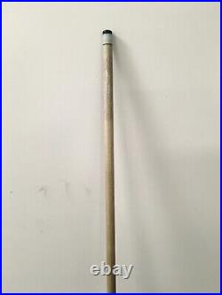 McDermott Pool Cue With One G-CORE Shaft. G341 Natural