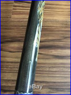 McDermott Pool Cue With Tiger Design