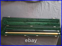McDermott Pool Cue and Case
