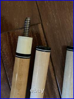 McDermott Retired D-1 Pool Cue with Extra Shaft and Alligator Pattern Hard Case