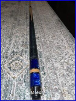 McDermott Star Pool Cue Stick excellent condition