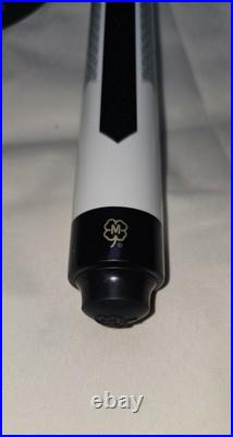 McDermott Stinger Break/Jump Pool Cue Barely Used