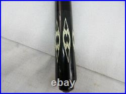 McDermott Two Piece Pool Cue 59 18 oz. With Carry Case & End Caps
