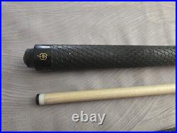 McDermott pool cue set