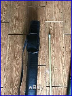 McDermott pool stick with carry case