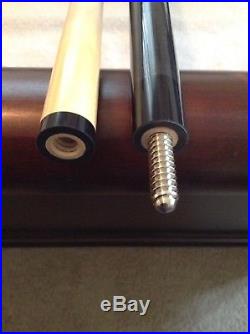 Mcdermott Pool Cue With Case