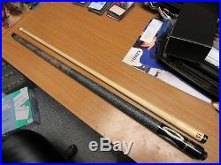 Mcdermott g211 pool cue withhard case and joint protectors