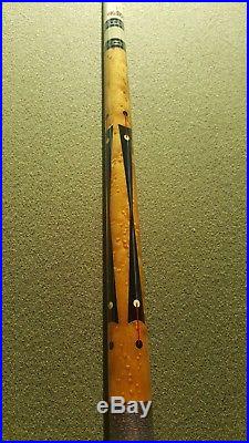 Mcdermott pool cue D26 reissued edition. Used very little