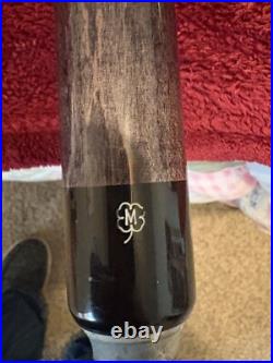 Mcdermott pool cue used but in great comdition Mcdermott pool cue used but in great comdition