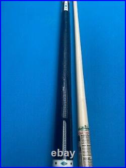 New McDermott G433C Pool Cue October 2020 Cue of the Month with 12.5mm G-Core 19oz