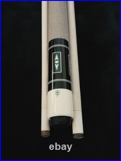 RARE BLUE STAIN VARIANT Mcdermott D17 Pool Cue Stick