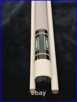 RARE BLUE STAIN VARIANT Mcdermott D17 Pool Cue Stick