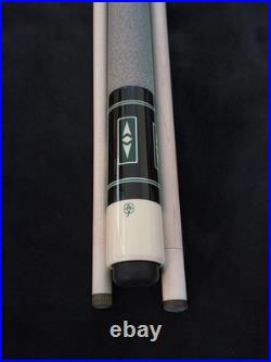 RARE BLUE STAIN VARIANT Mcdermott D17 Pool Cue Stick