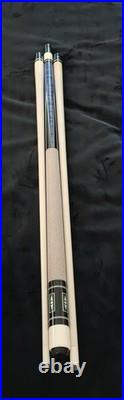 RARE BLUE STAIN VARIANT Mcdermott D17 Pool Cue Stick