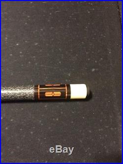 Rare McDermott Vintage Retired D-18 Pool Cue From the 1980's Make a Offer